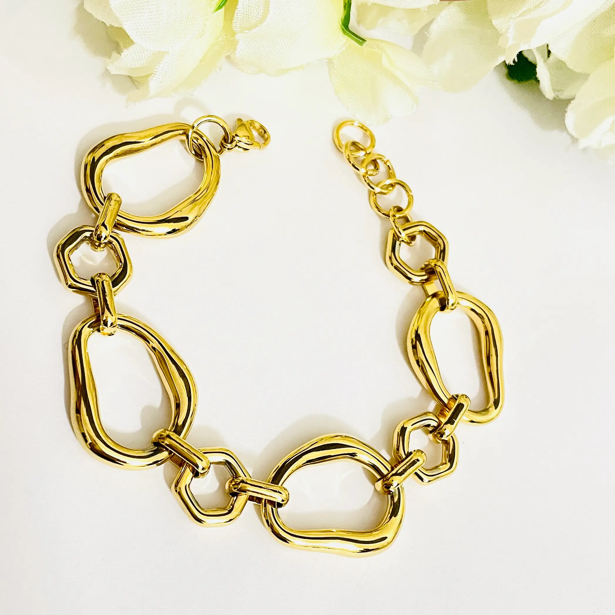 Link & Loop Chain Bracelet 1.0