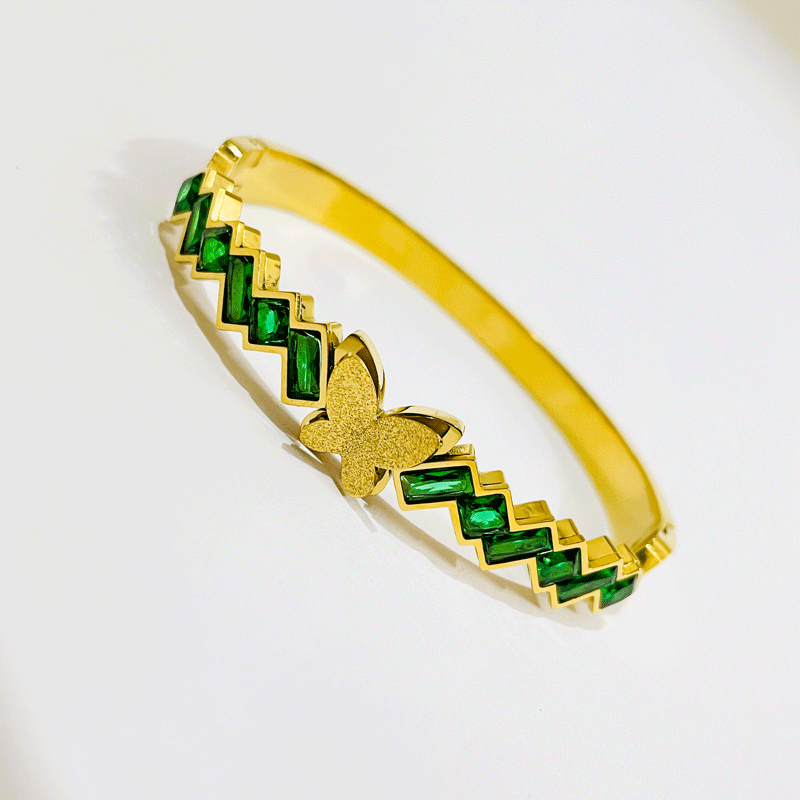 Butterfly on the Green Studd | Bangle Bracelet - Image 2