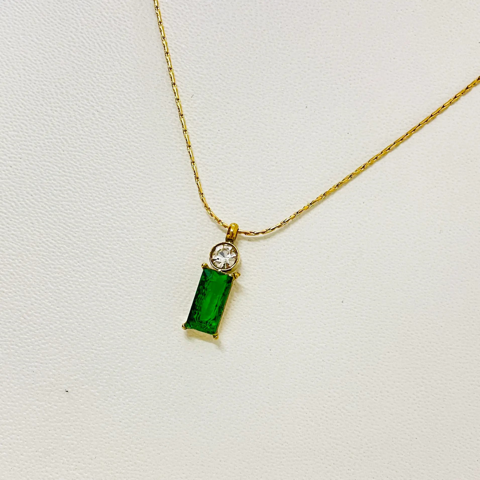 Emerald Green Soft Girl Necklace - Image 2