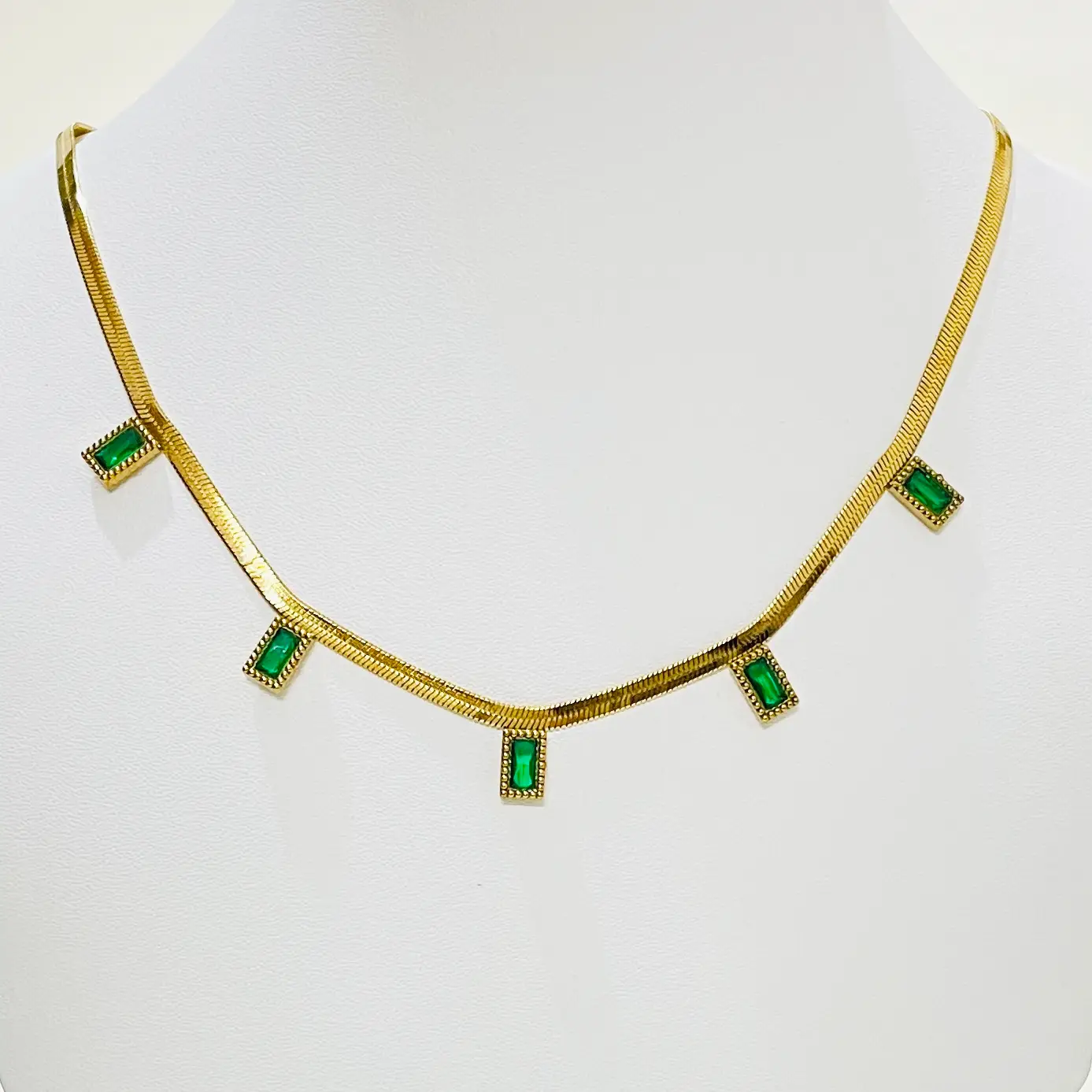 Green Emerald Stone Charms Necklace