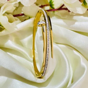 Studded Nail Bangle Bracelet 1.0