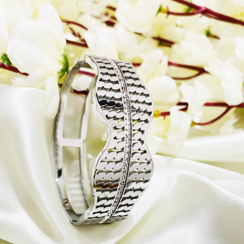 Wavy Maze Silver Bracelet