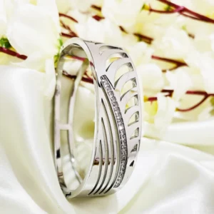 Wavy Love Silver Bracelet