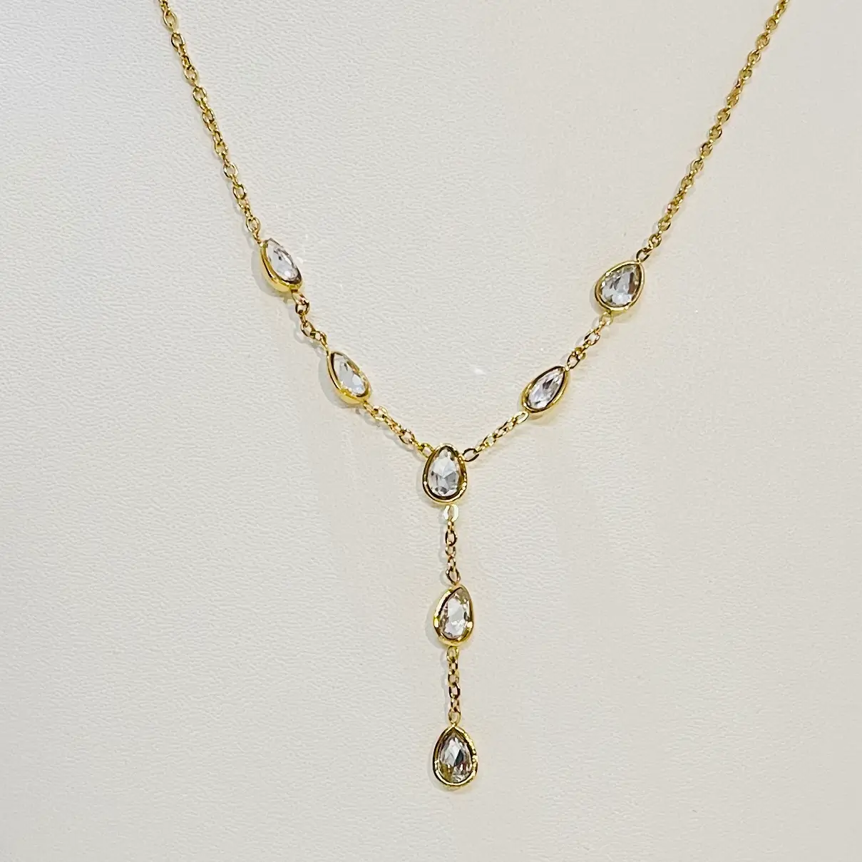 White Drops Hanging Necklace