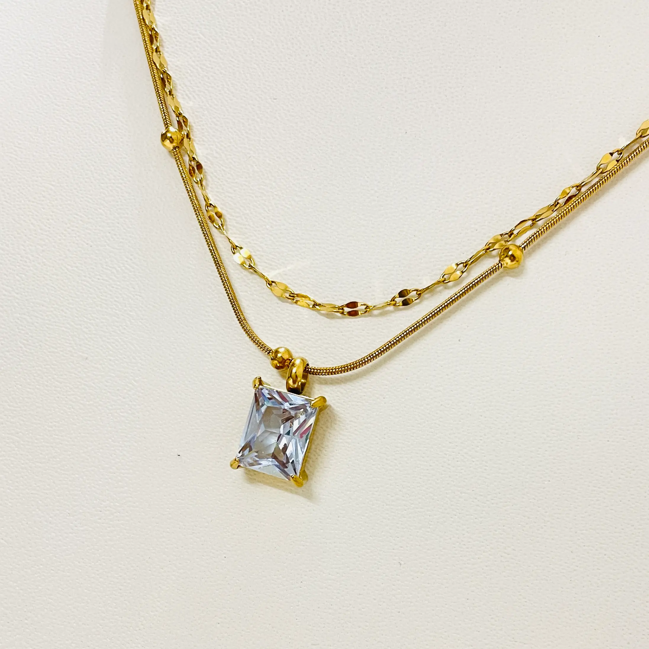 White Stone Double Layer Necklace - Image 2