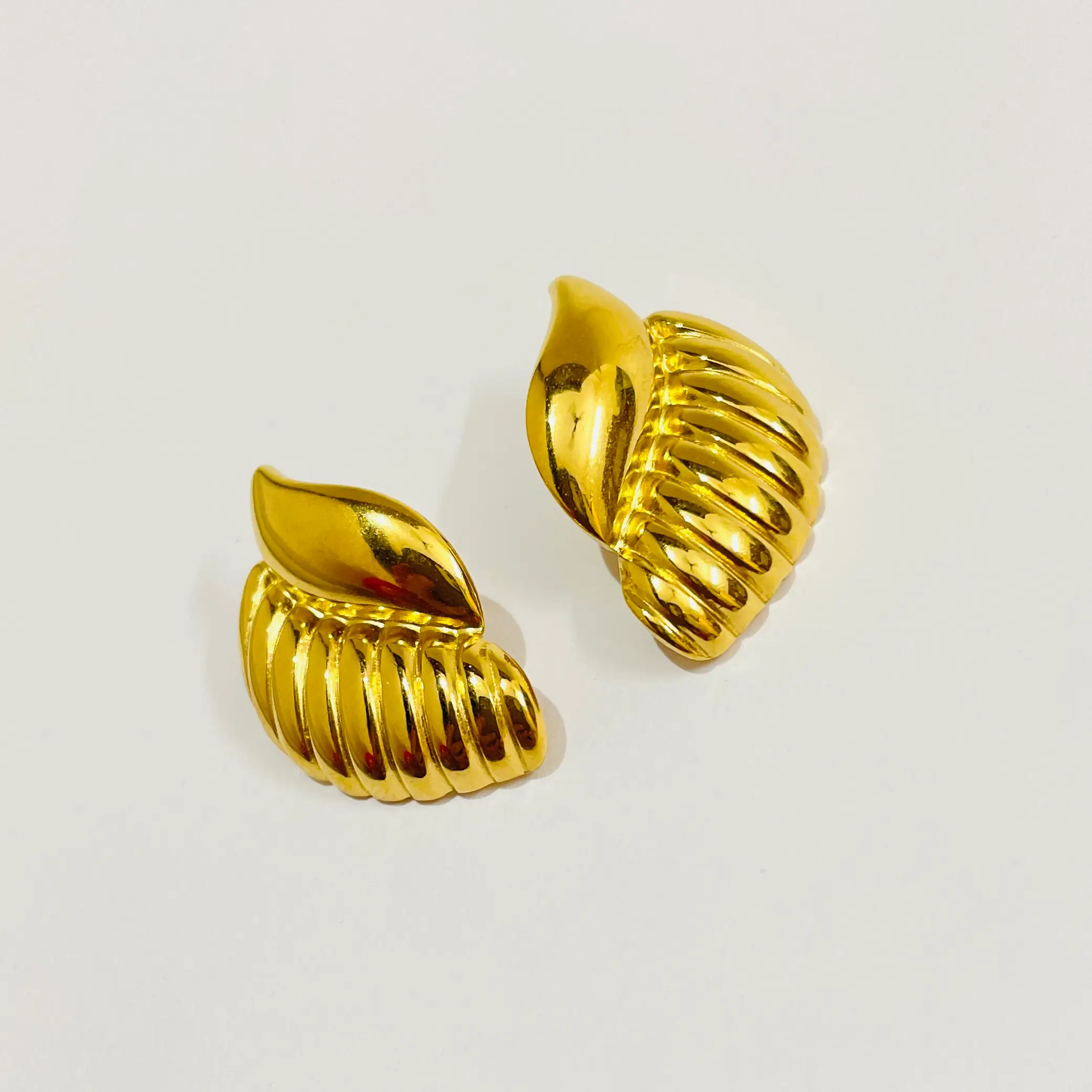 Conch Shell Anti Tarnish Earrings - Image 2
