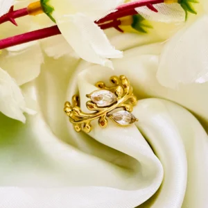 Everleaf Stone Golden Ring