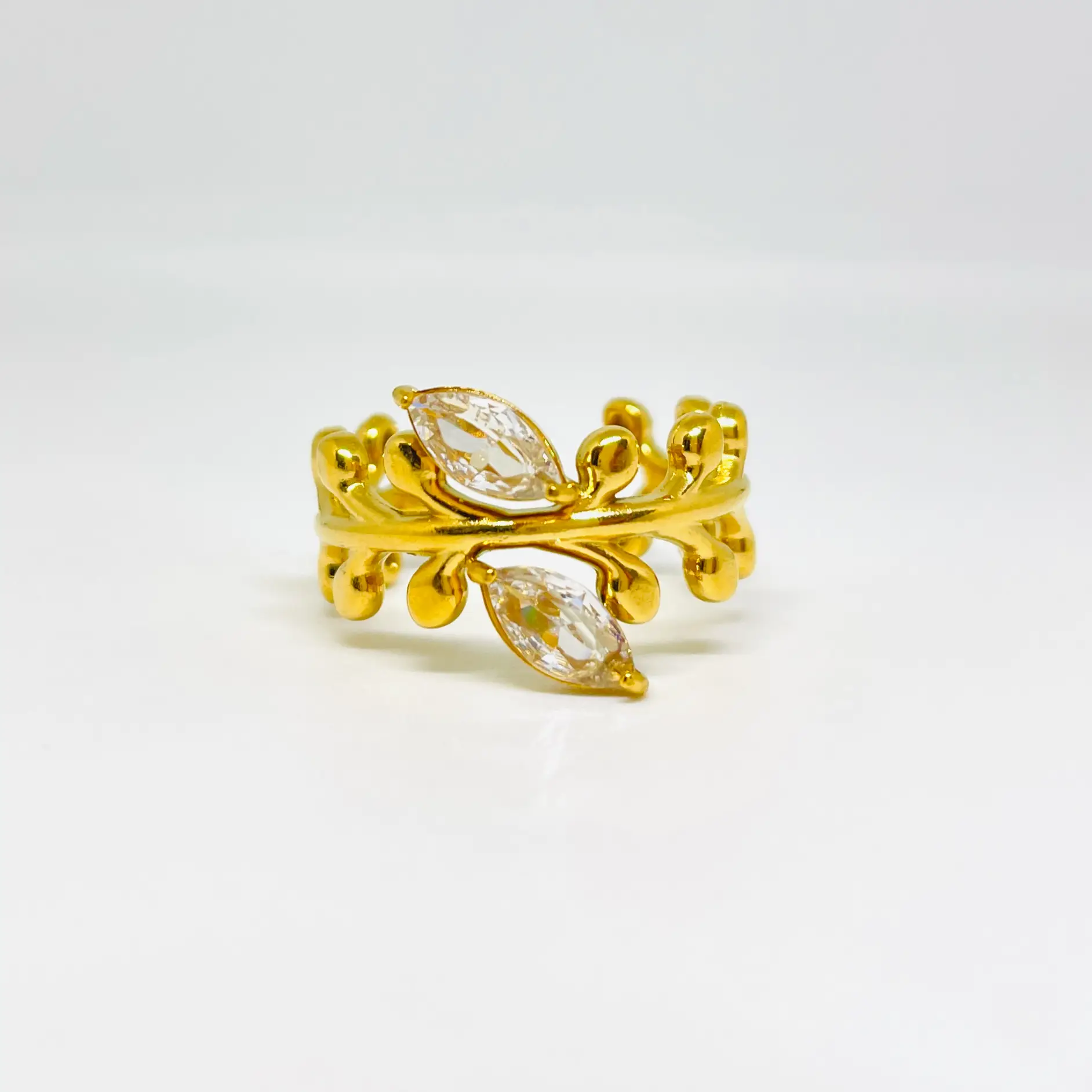 Everleaf Stone Golden Ring - Image 3