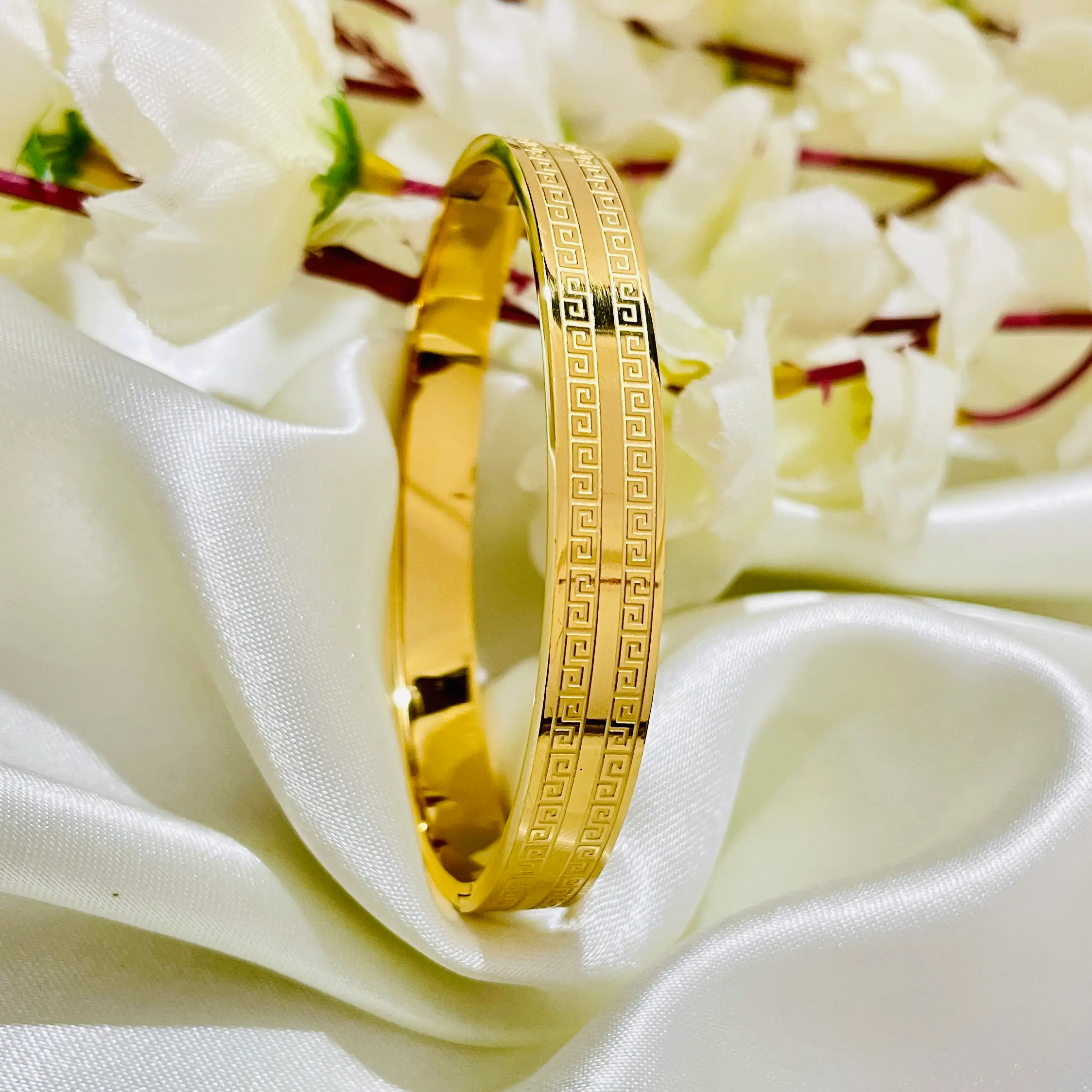 Ivy Grace Bangle Bracelet