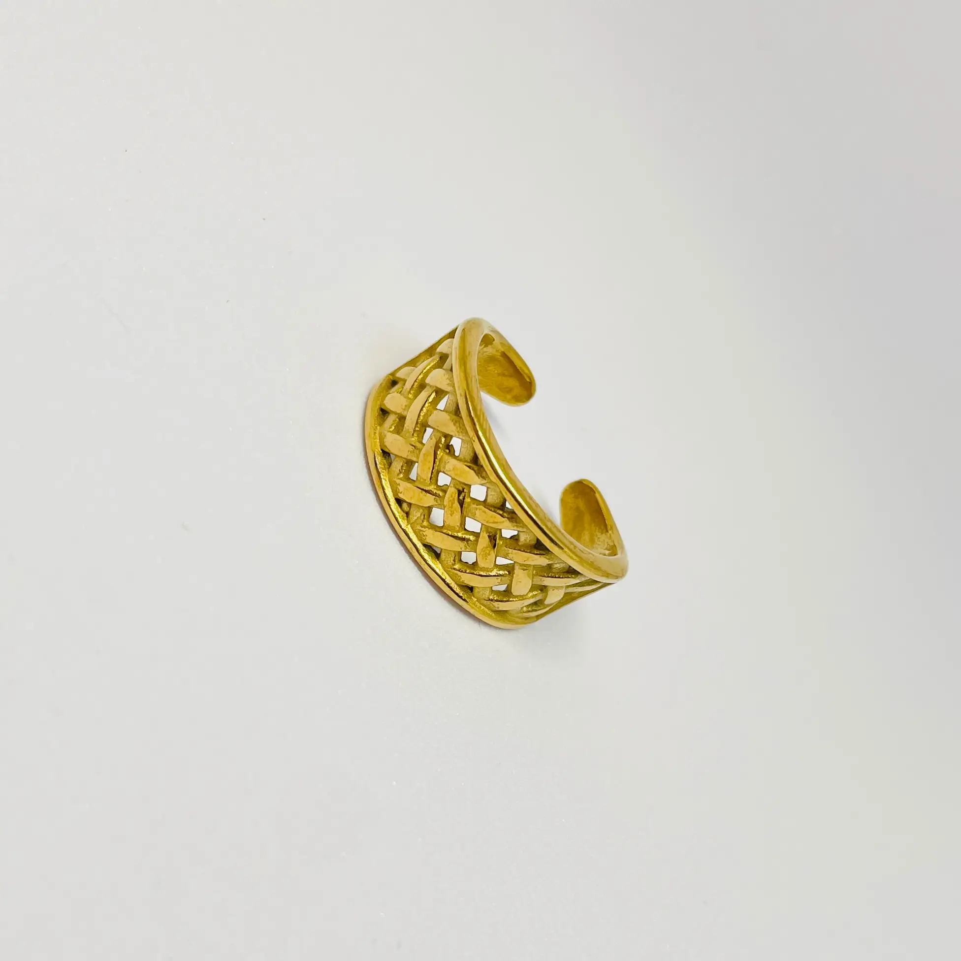 Knitted Golden Ring - Image 2