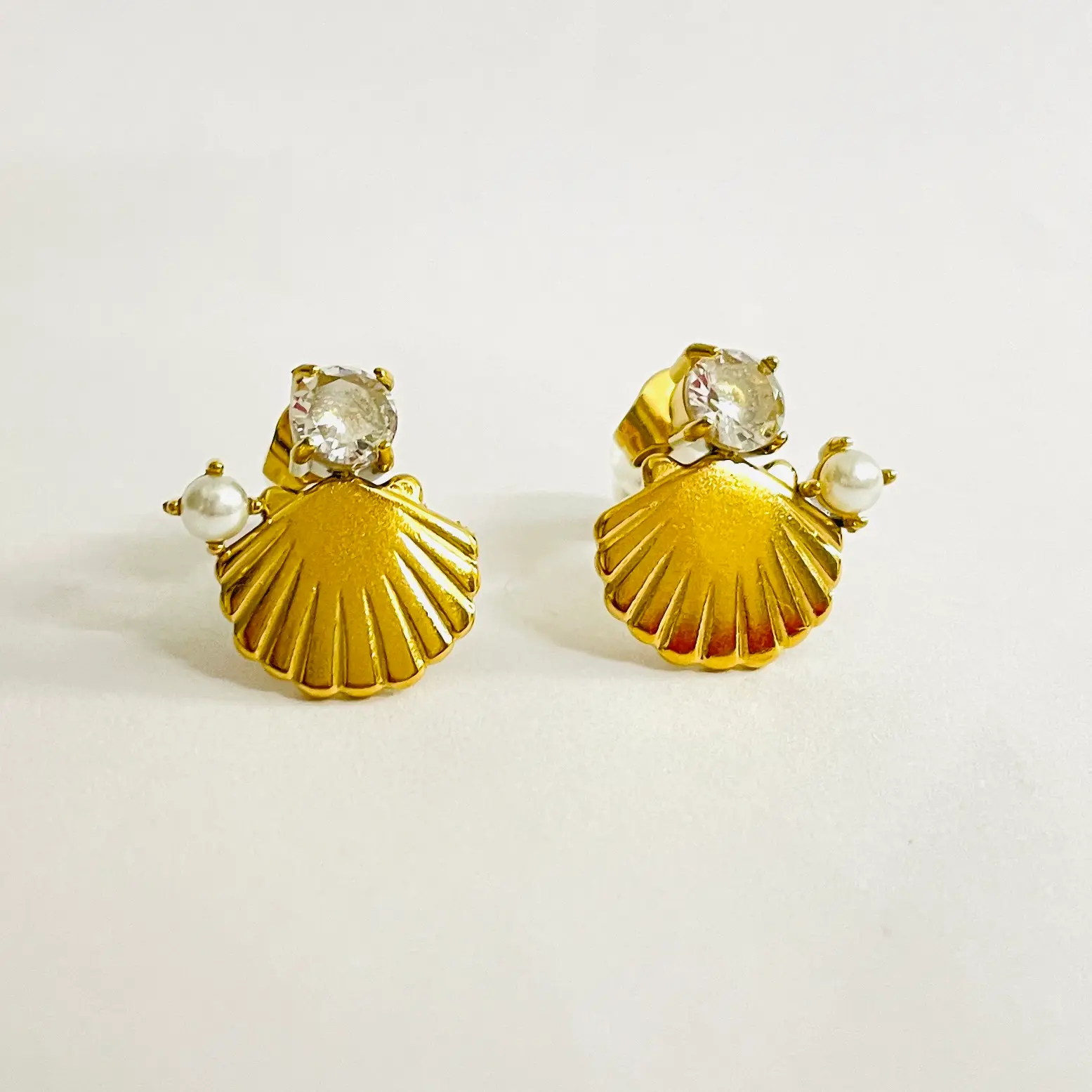 Pearl Gem & Crown Shell Anti Tarnish Earrings - Image 2