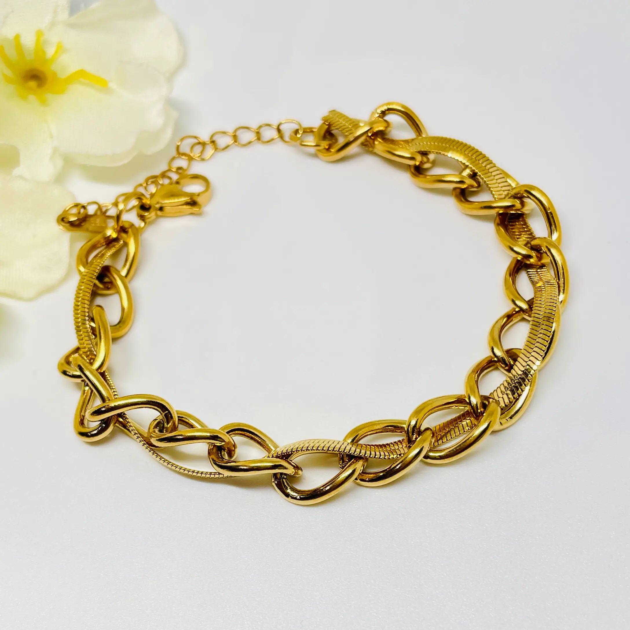 Twisted Snake Chain Bracelet