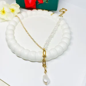 Velvet Pearl Necklace