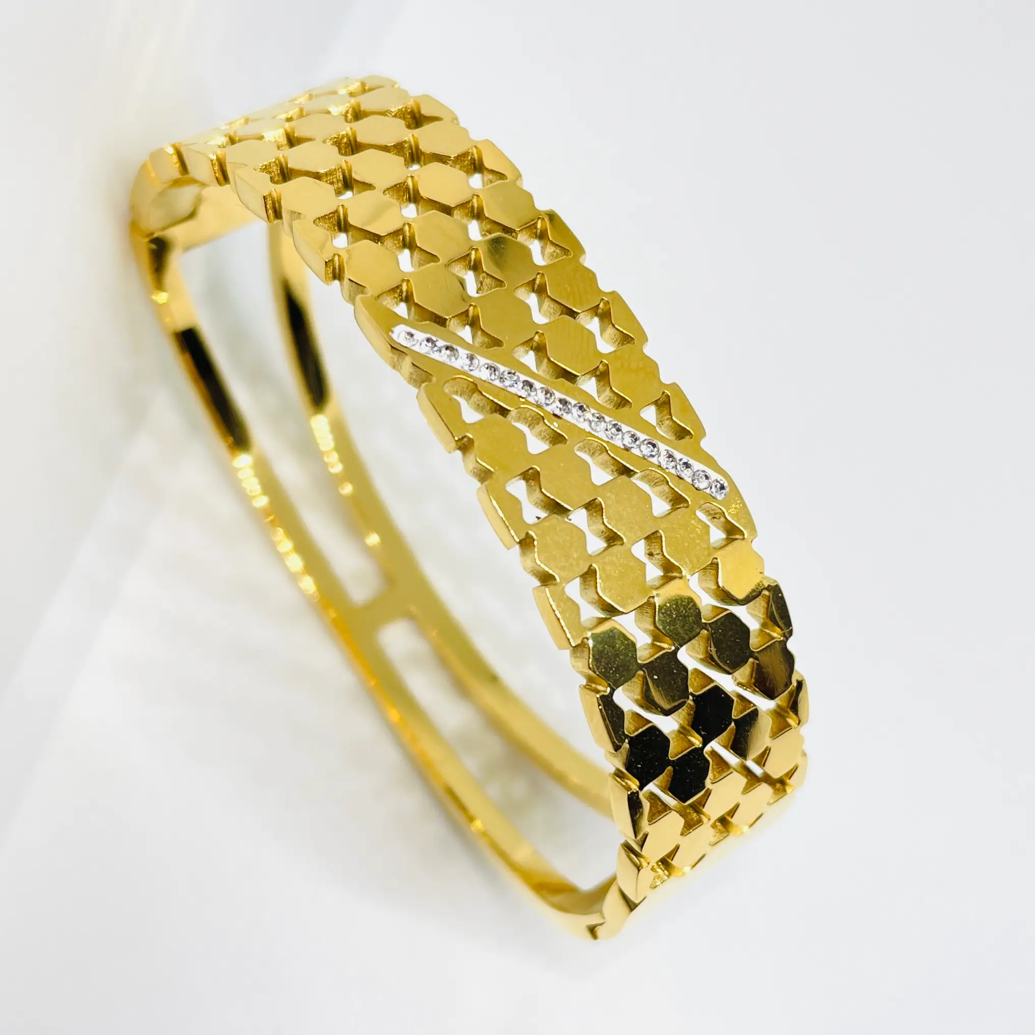 Honey Bee Bangle Bracelet - Image 3