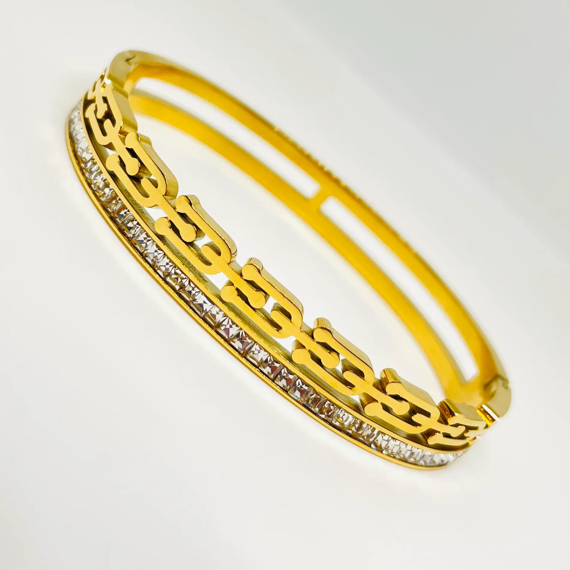 Linked Studline Bangle Bracelet - Image 2