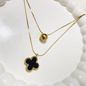 Clover Ball Gold Necklace