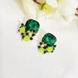 Green Stone Daisy Studs