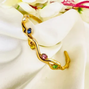 Multi Diamonds Handcuff