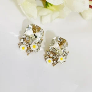 White Stone Daisy Studs